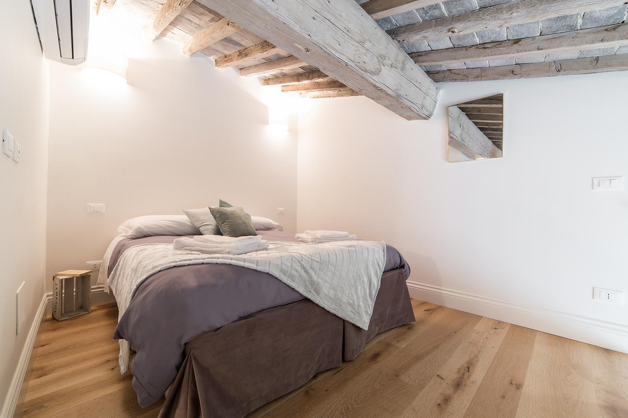 Santa Croce Apartment Florencja Zewnętrze zdjęcie