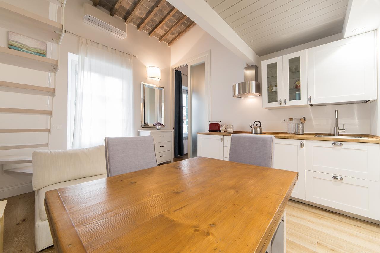Santa Croce Apartment Florencja Zewnętrze zdjęcie